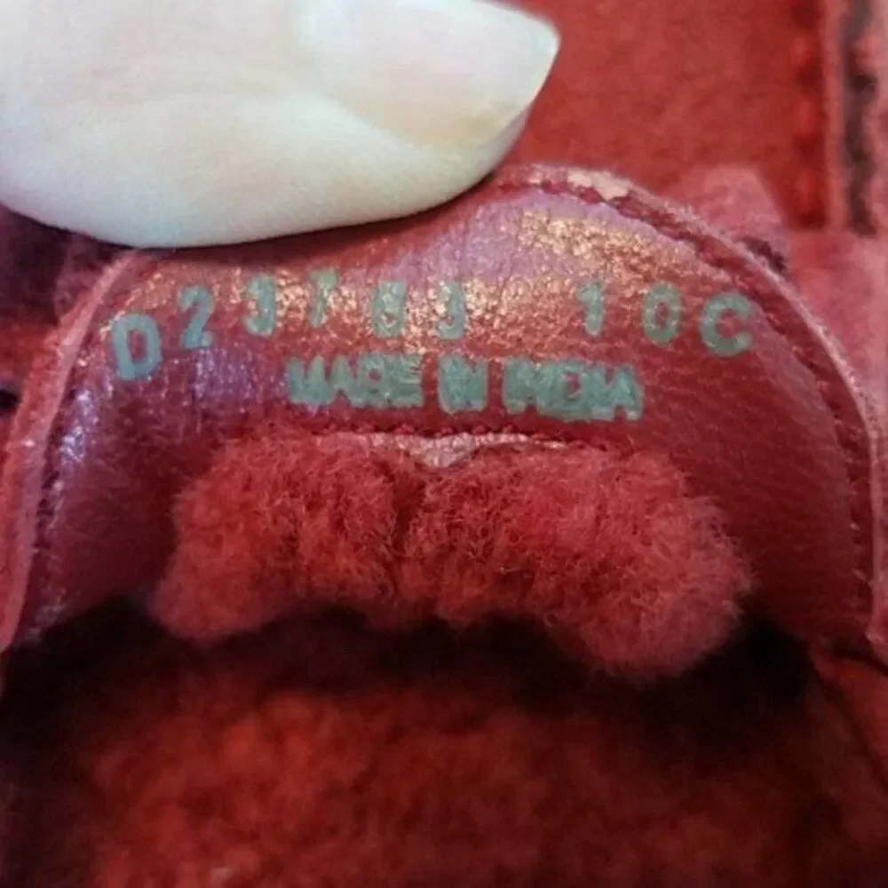 Cole Haan Loafers SLIPPERS RED Suede House Shoes Kids Size10 YOUTH